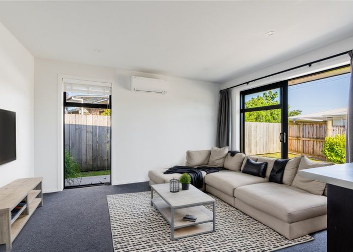  at 1136A Heaphy Terrace, Fairfield, Hamilton