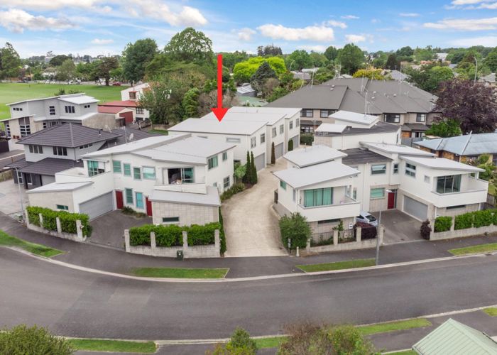  at 20C Kelvin Place, Hamilton East, Hamilton, Waikato
