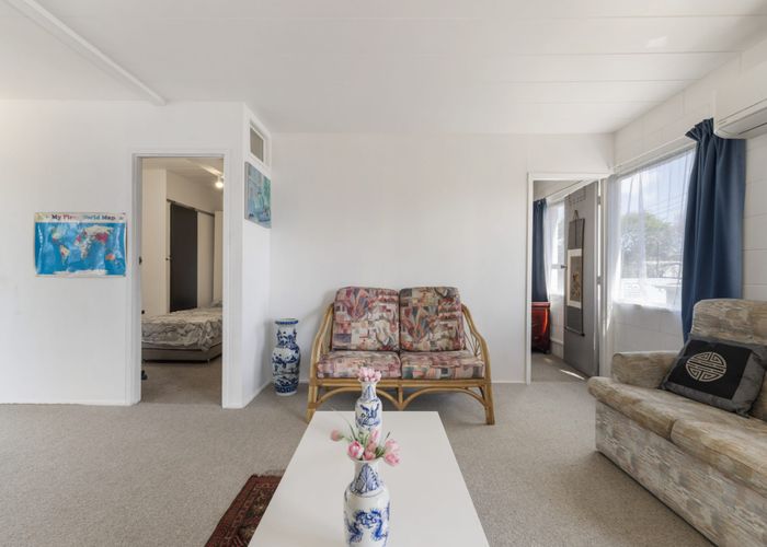  at 6/84 Princes Street, Otahuhu, Auckland