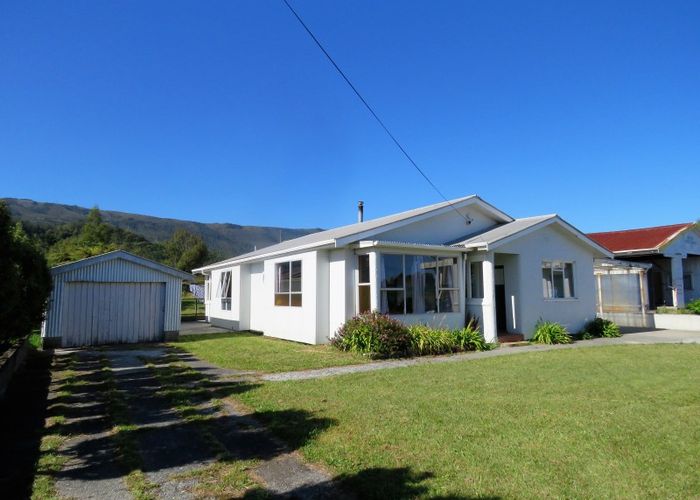  at 42 McGill Street, Waimangaroa, Westport
