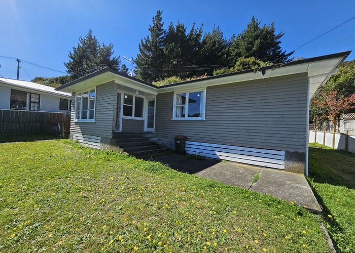  at 3 Parenga Street, Wainuiomata, Lower Hutt, Wellington