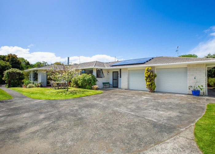  at 60 Makora Road, Otaihanga, Paraparaumu
