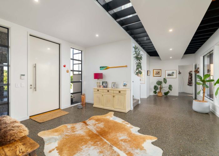  at 4 Muriwai Drive, Lyttelton