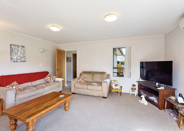  at 28 Weggery Drive, Waikanae Beach, Kapiti Coast, Wellington
