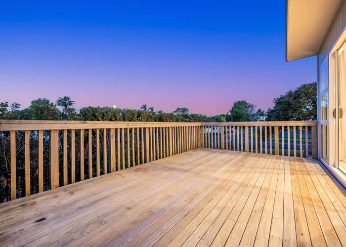  at 1 Justin Place, Te Atatu Peninsula, Waitakere City, Auckland