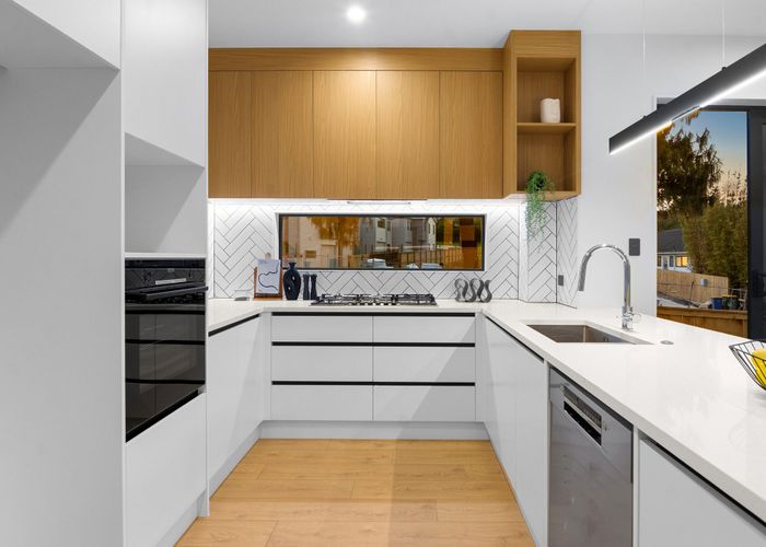  at 7 Weetman Drive, Browns Bay, North Shore City, Auckland