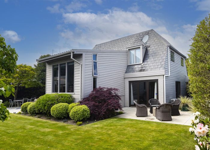  at 34 Bannister Place, Ilam, Christchurch