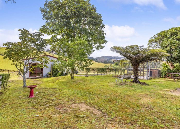  at 33 Ratadale Road, Waikanae, Kapiti Coast, Wellington