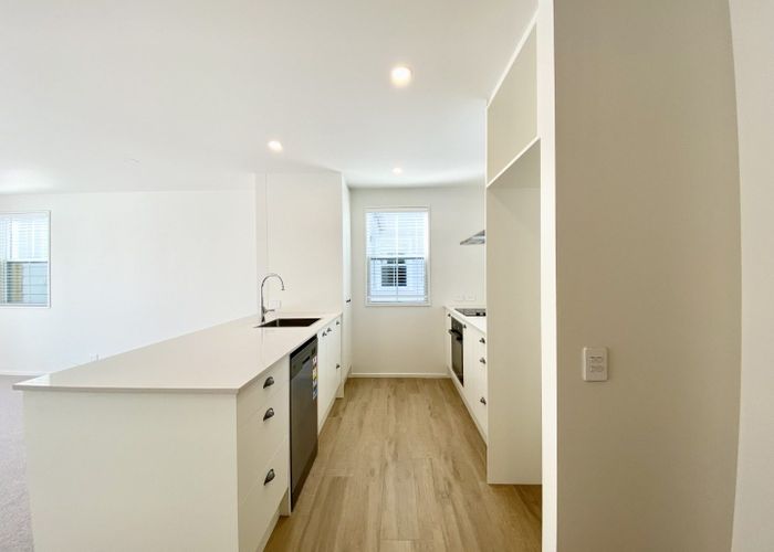  at 4/24  Devon Street, Sydenham, Christchurch City, Canterbury