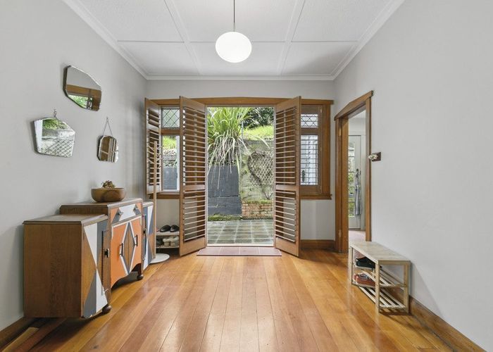  at 28 Brixham Way, Newtown, Wellington, Wellington