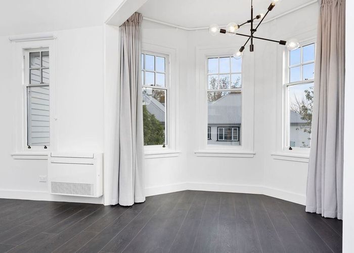  at 2/7 Beverley Street, Merivale, Christchurch City, Canterbury