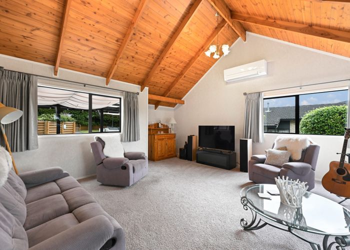  at 124 Delamare Road, Pukete, Hamilton
