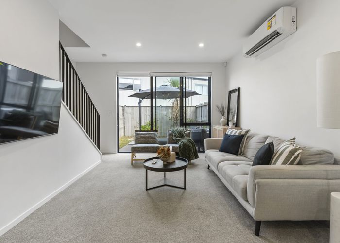  at 7 Orona Place, Takanini, Auckland
