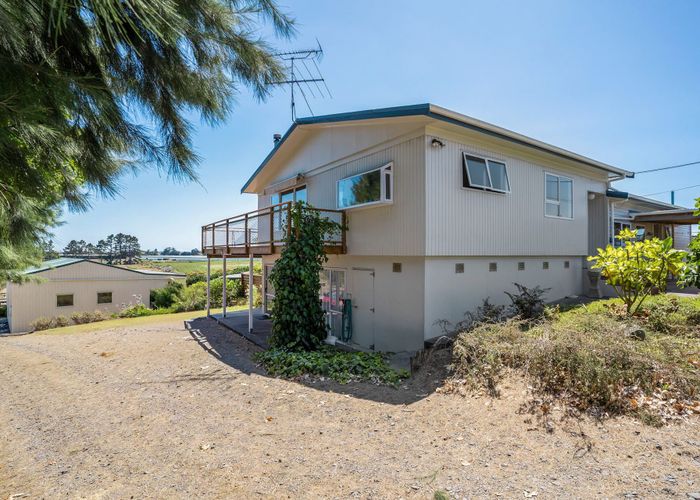  at 12 Cheriton Lane, Drury, Papakura, Auckland