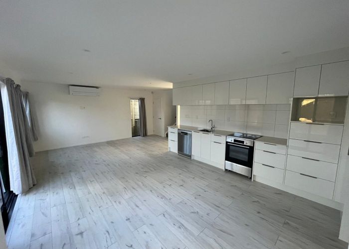  at 4A Worcester Road, Meadowbank, Auckland