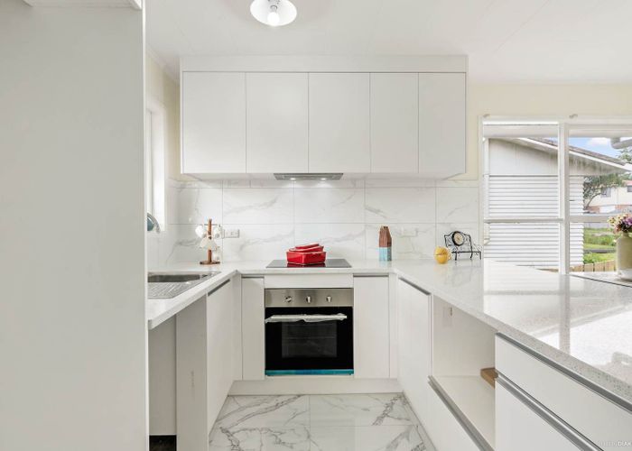  at 4 Ennis Ave, Pakuranga Heights, Manukau City, Auckland