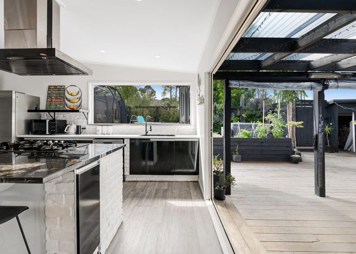  at 11 Brandon Road, Manly, Whangaparaoa