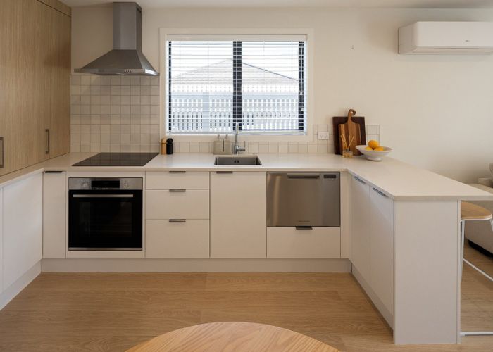  at 2/10 Maanihi Drive, Rototuna, Hamilton, Waikato