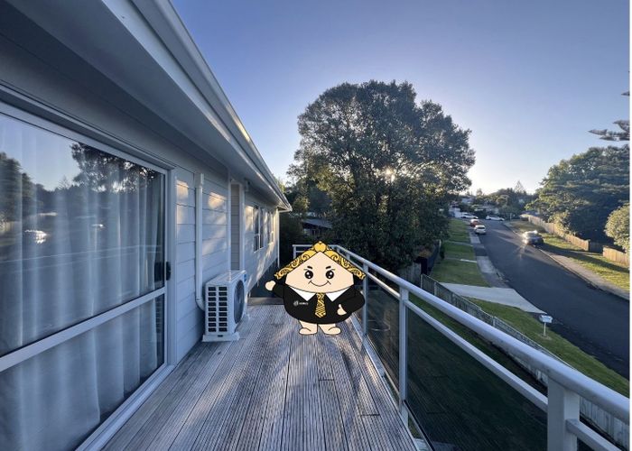  at 7 Beeche Place, Birkdale, North Shore City, Auckland