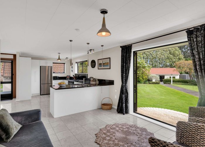  at 49 Vista Road, Ohau, Levin