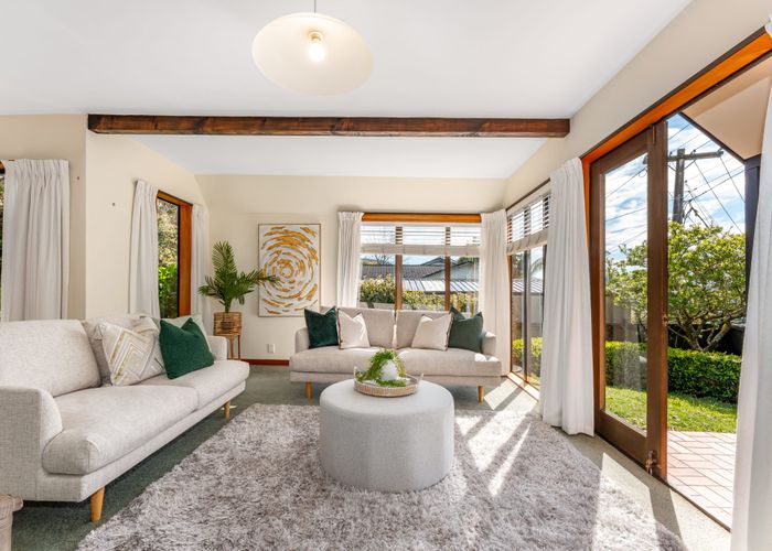  at 1/8 Roscoe Terrace, Wadestown, Wellington, Wellington