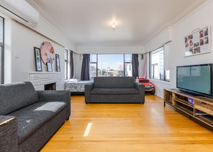 at 39B Park Avenue, Papatoetoe, Auckland