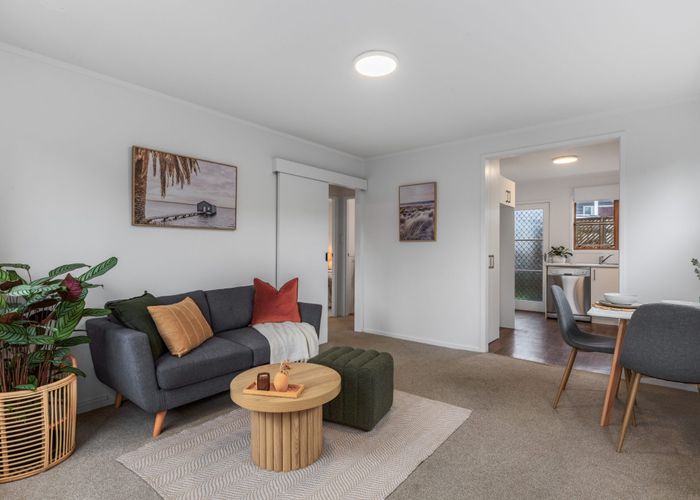  at 3/9 Fuchsia Place, Birkdale, Auckland