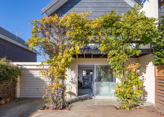  at 2/56 Epsom Road, Sockburn, Christchurch