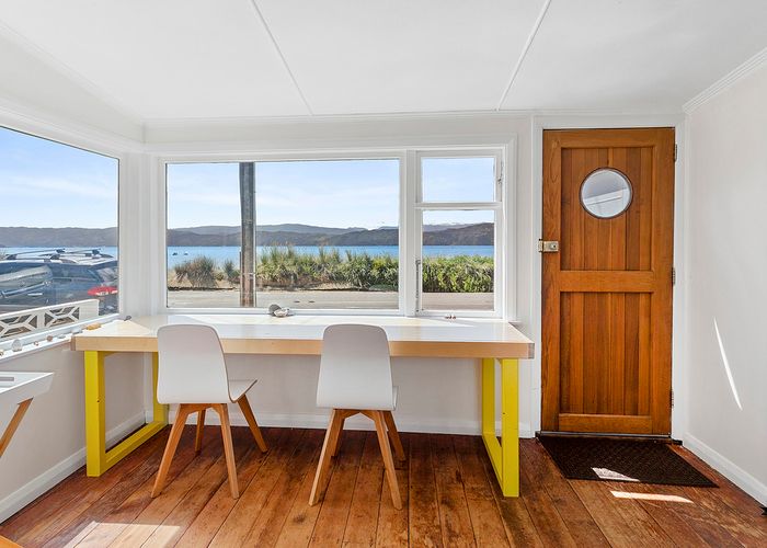  at 171 Marine Parade, Seatoun, Wellington