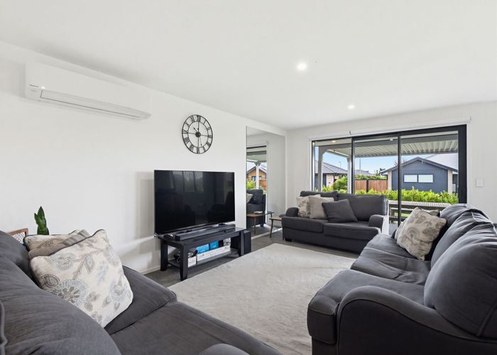  at 6 Arabella Crescent, Yaldhurst , Christchurch City, Canterbury