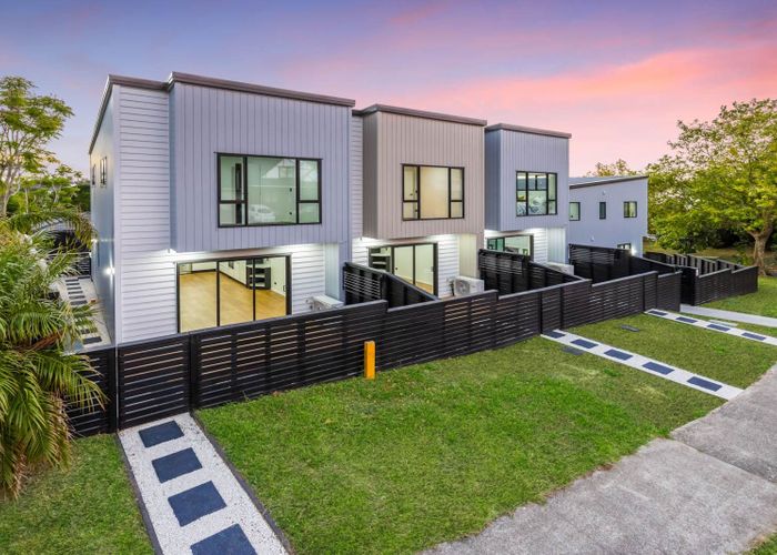  at Lot 1-7 / 1 Photinia Place, Botany Downs, Manukau City, Auckland
