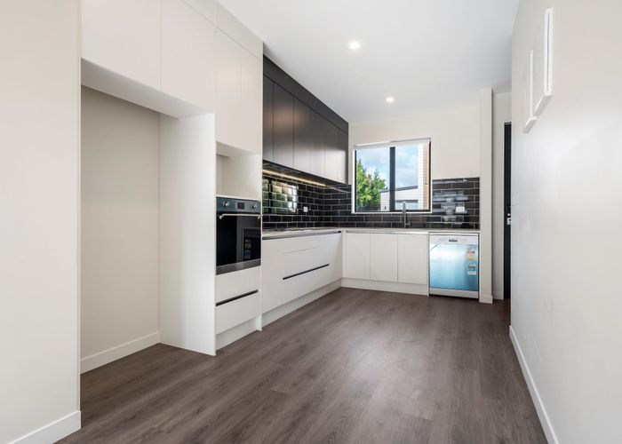  at 21B Lumbarda Drive, Huapai, Rodney, Auckland