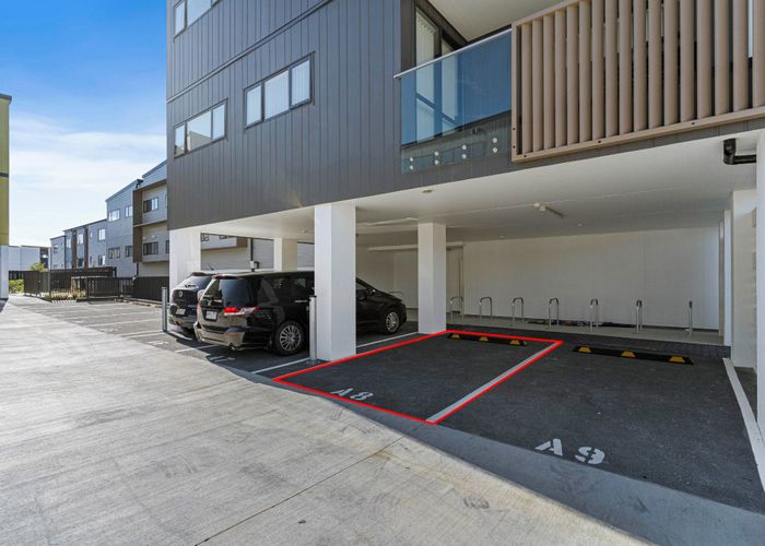  at 201/1 Dishys Road, Flat Bush, Manukau City, Auckland