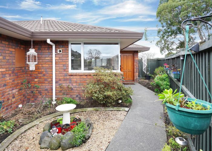  at 7 Fieldmoor Place, Parklands, Christchurch