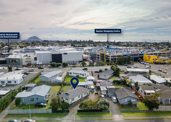  at 5 Eversham Road, Mount Maunganui, Tauranga, Bay Of Plenty