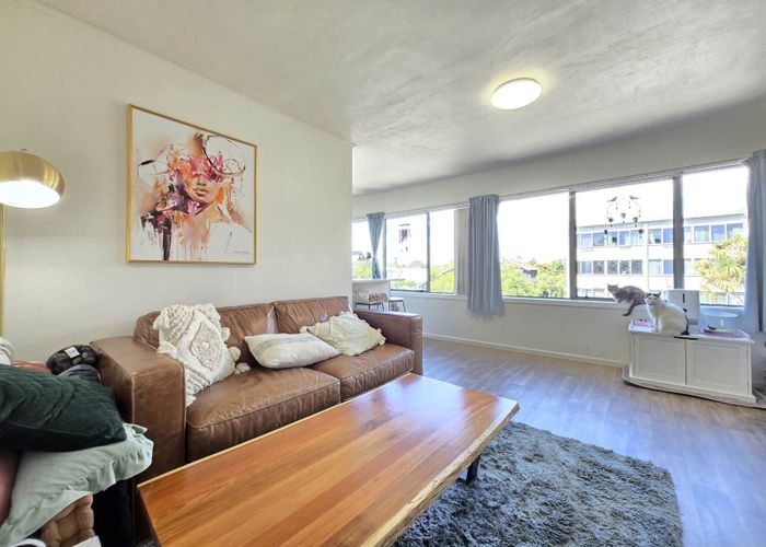  at 2P/94 Dominion Road, Mount Eden, Auckland City, Auckland