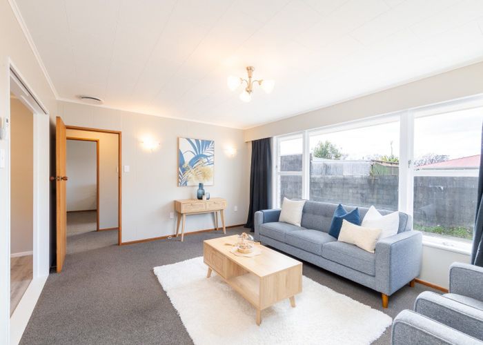  at 2/51A Seddon Street, Wallaceville, Upper Hutt, Wellington