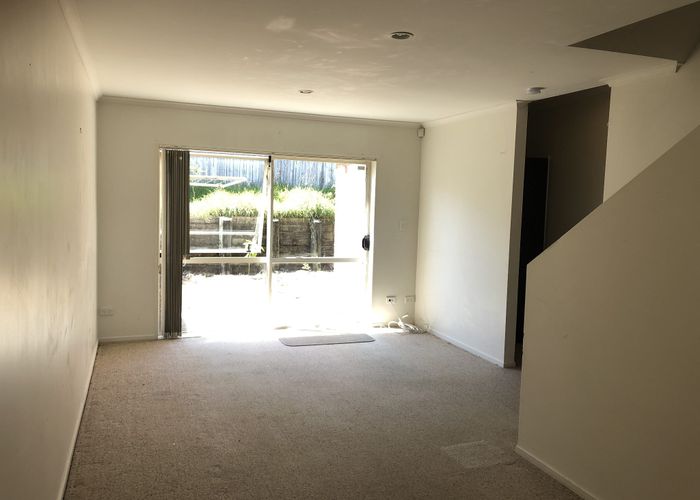  at 10 Brashier Circle, Sunnyvale, Waitakere City, Auckland