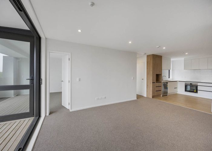  at 6/16 Treasure Lane, Te Atatu South, Waitakere City, Auckland