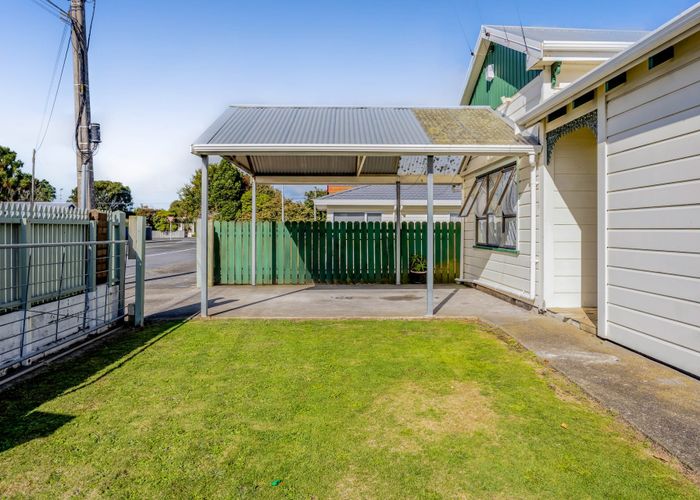  at 7 Regent Street, Hawera