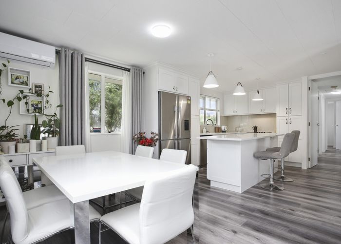  at 72 Holly Street, Avondale, Auckland City, Auckland