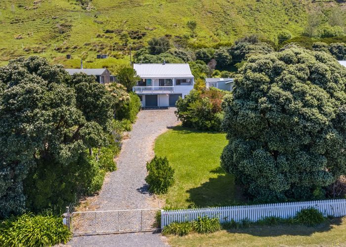  at 279 Mataikona Road, Mataikona, Tīnui