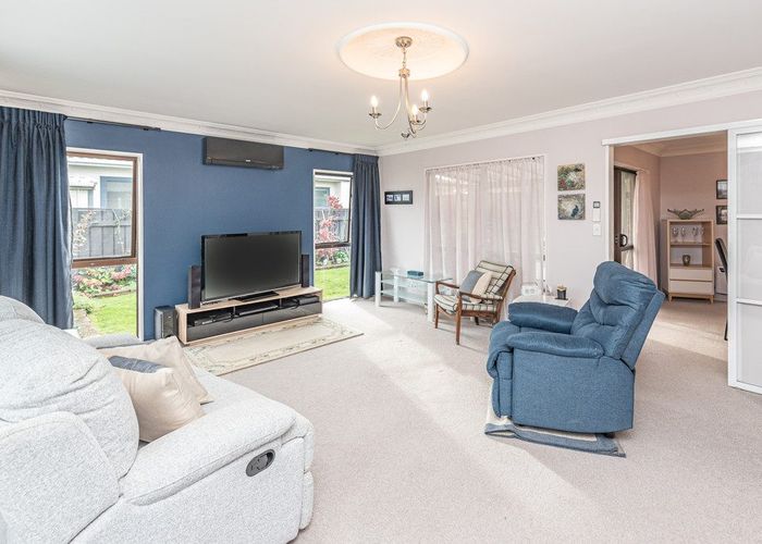  at 3 Warwick Place, Springvale, Whanganui