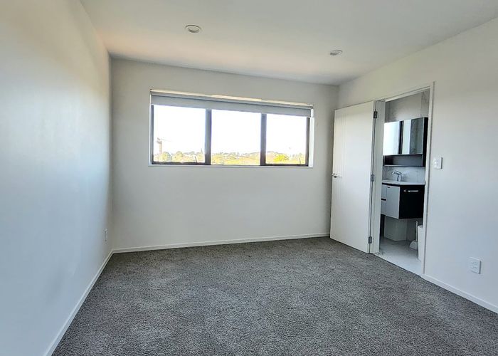  at 8/47 Canal Rd, Avondale, Auckland City, Auckland