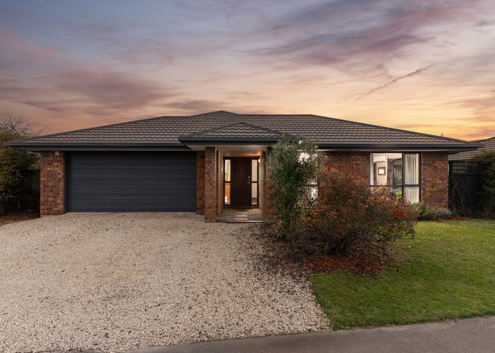  at 42 Bayswater Crescent, Bromley, Christchurch City, Canterbury