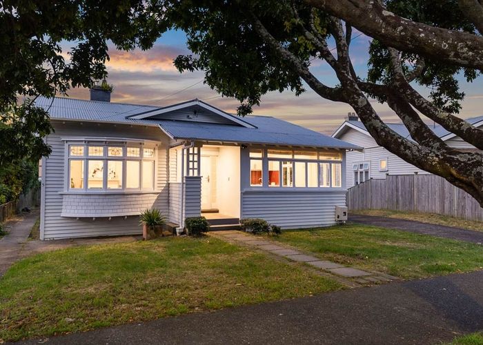  at 5 Altham Avenue, Mount Eden, Auckland