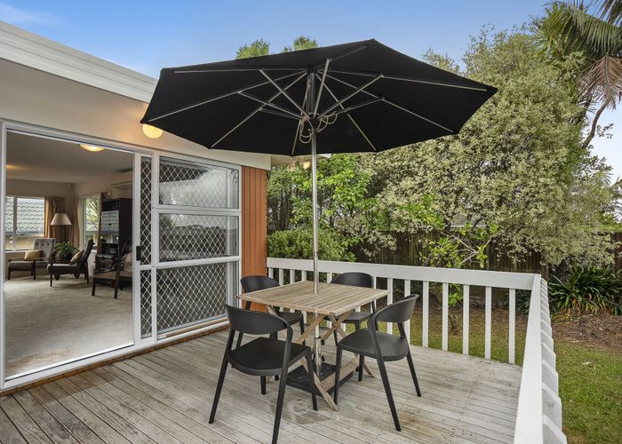  at 1279A Dominion Road Extension, Mount Roskill, Auckland