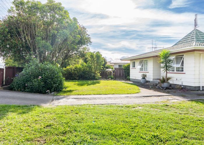  at 88 Atkinson Avenue, Otaki Beach, Kapiti Coast, Wellington