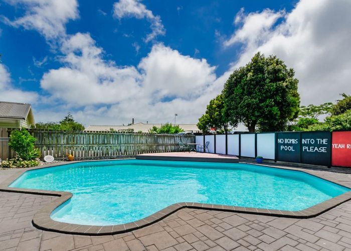  at 11 Beechwood Close, Paraparaumu Beach, Paraparaumu