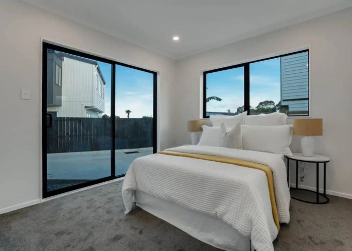  at 6C Becker Drive, Weymouth, Manukau City, Auckland